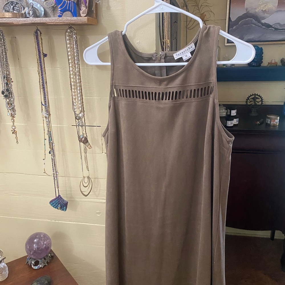 Love Riche Brown Sheath Midi Dress Crew Neck
